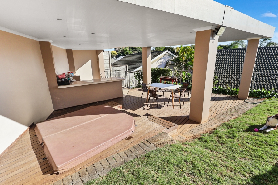 4 Bedroom Property for Sale in Nahoon Beach Eastern Cape